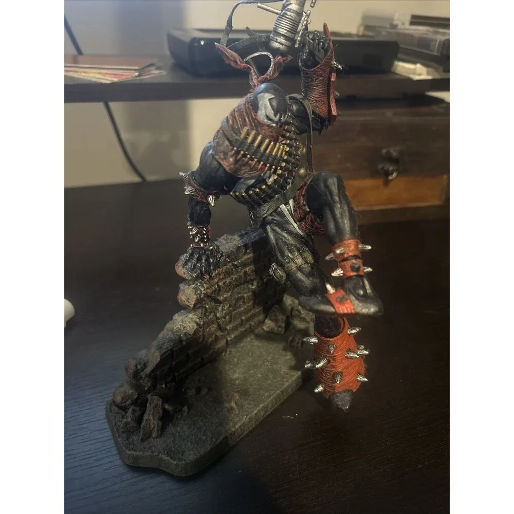 RARE Spawn FIGURE Series 31 Other Worlds Great CONDITION